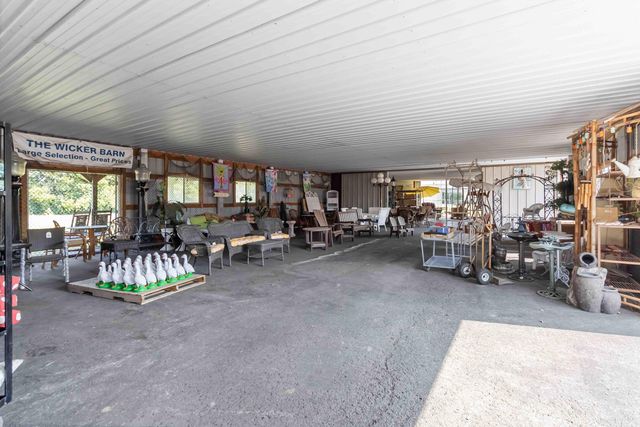 3080 West US HWY 150, Stanford, KY 40484