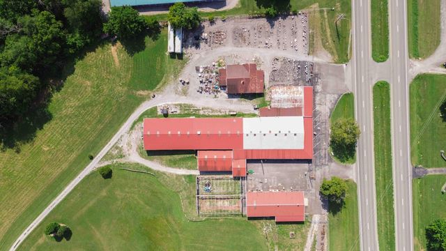 3080 West US HWY 150, Stanford, KY 40484