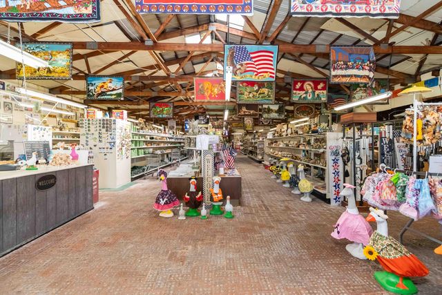 3080 West US HWY 150, Stanford, KY 40484