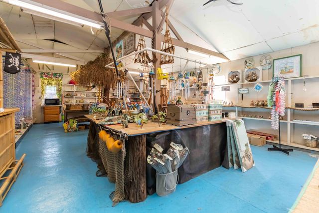 3080 West US HWY 150, Stanford, KY 40484