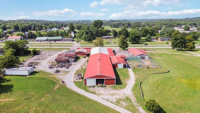 3080 West US HWY 150, Stanford, KY 40484