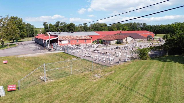 3080 West US HWY 150, Stanford, KY 40484