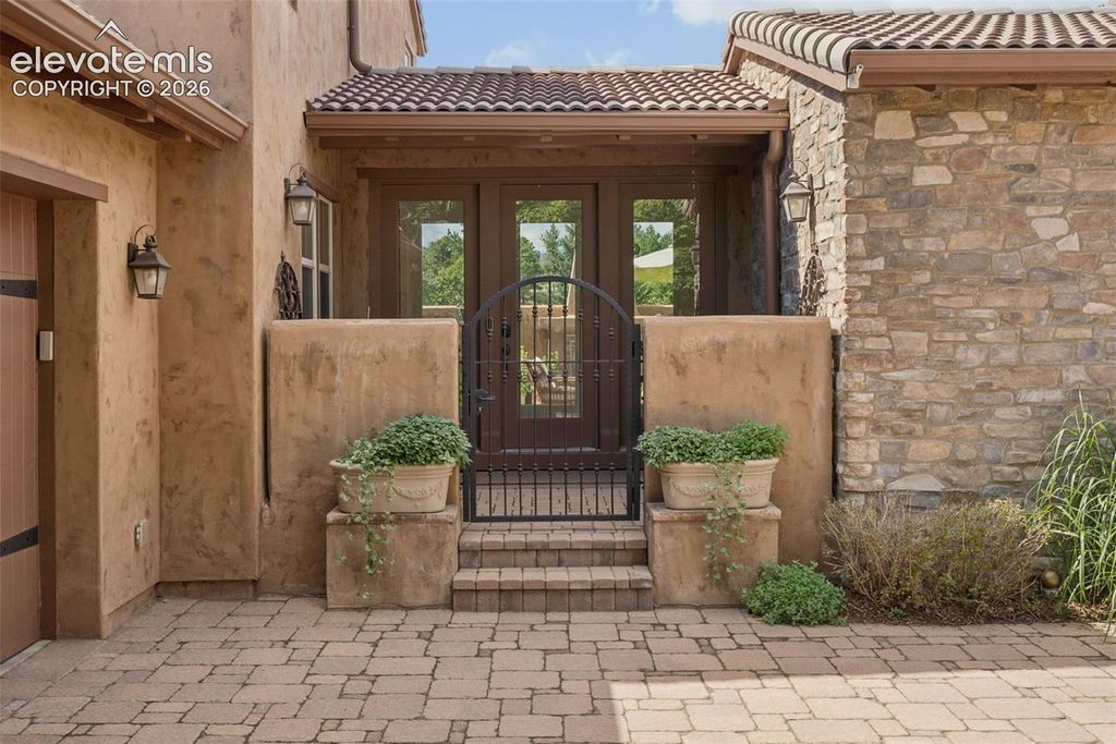 1927 La Bellezza Grove, Colorado Springs, CO 80919 — photo 4