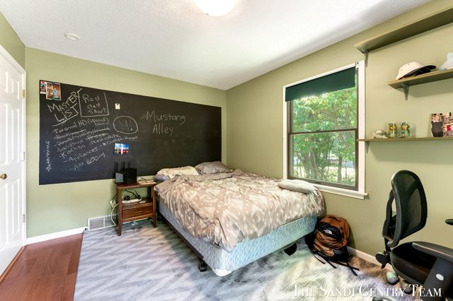 14504 Cameron Court, Grand Haven Twp, MI 49417