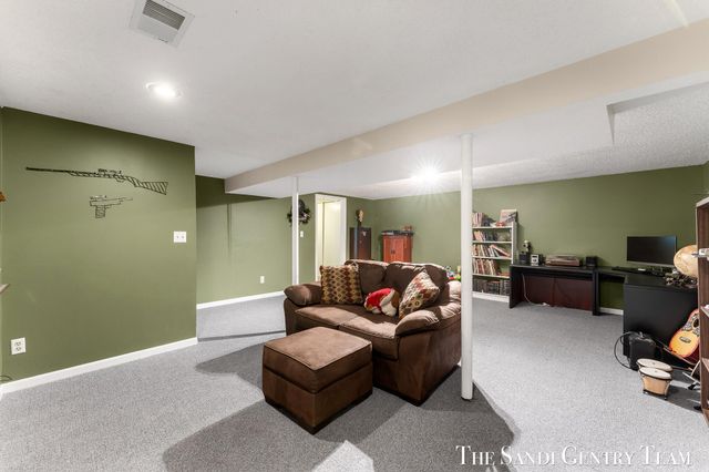 14504 Cameron Court, Grand Haven Twp, MI 49417