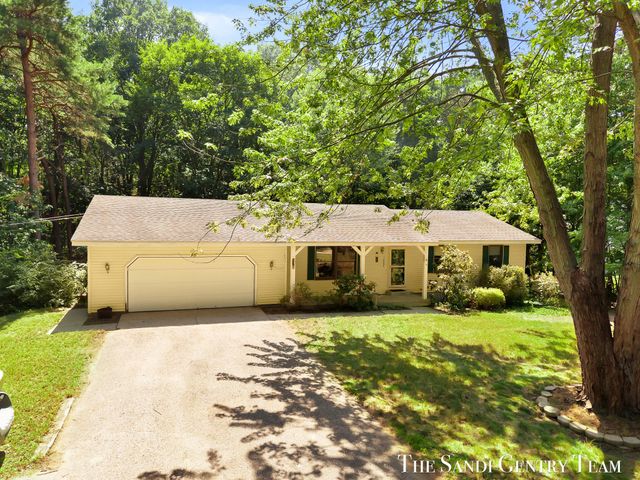 14504 Cameron Court, Grand Haven Twp, MI 49417