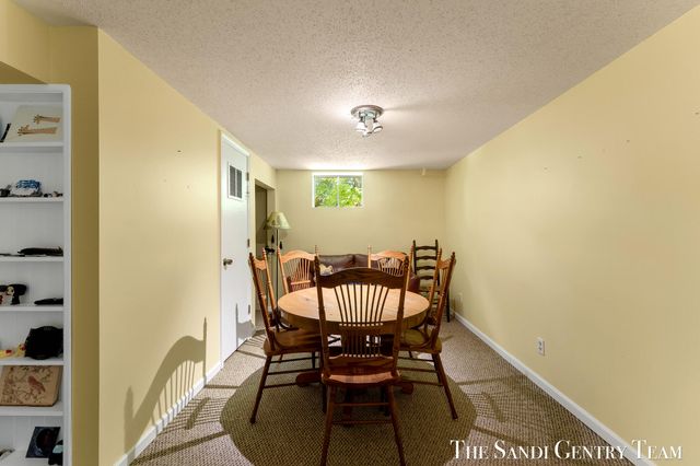 14504 Cameron Court, Grand Haven Twp, MI 49417