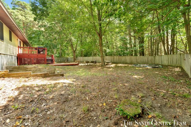 14504 Cameron Court, Grand Haven Twp, MI 49417