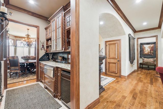 400 Oak Summit Road, Edmond, OK 73025