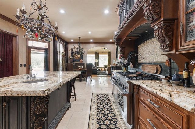 400 Oak Summit Road, Edmond, OK 73025