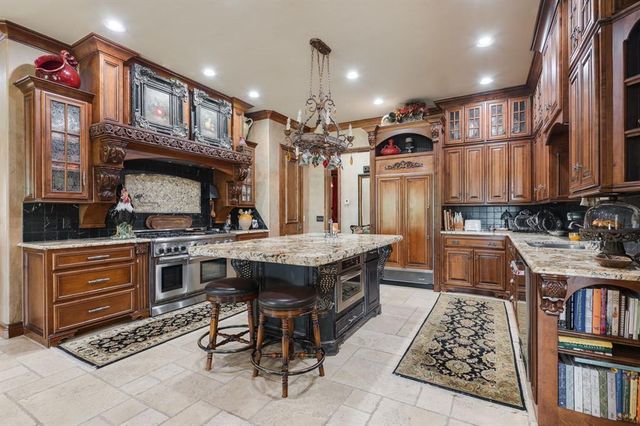 400 Oak Summit Road, Edmond, OK 73025