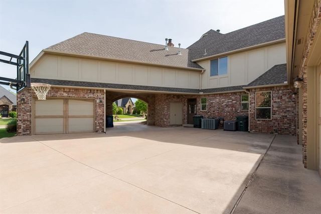 400 Oak Summit Road, Edmond, OK 73025
