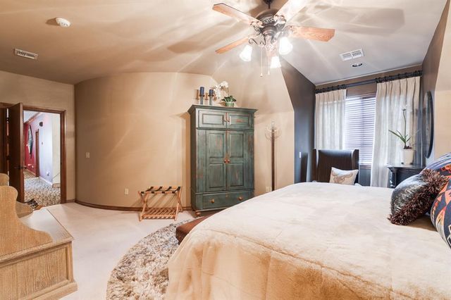 400 Oak Summit Road, Edmond, OK 73025