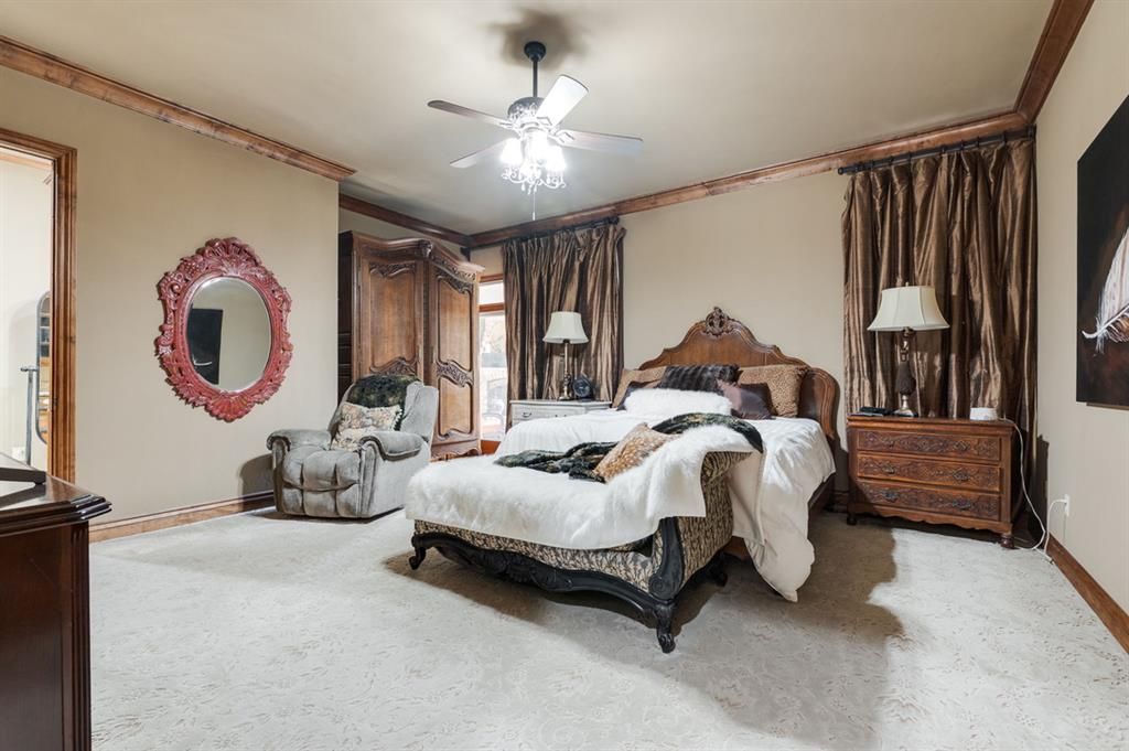 Image 15 of property listing at 400 Oak Summit Road, Edmond, OK 73025