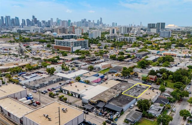 1785 NW 21st Ter, Miami, FL 33142