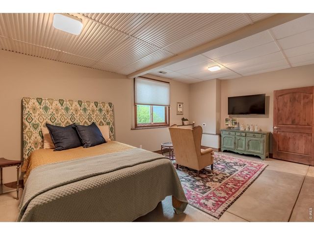 512 Deer Meadow Dr, Loveland, CO 80537