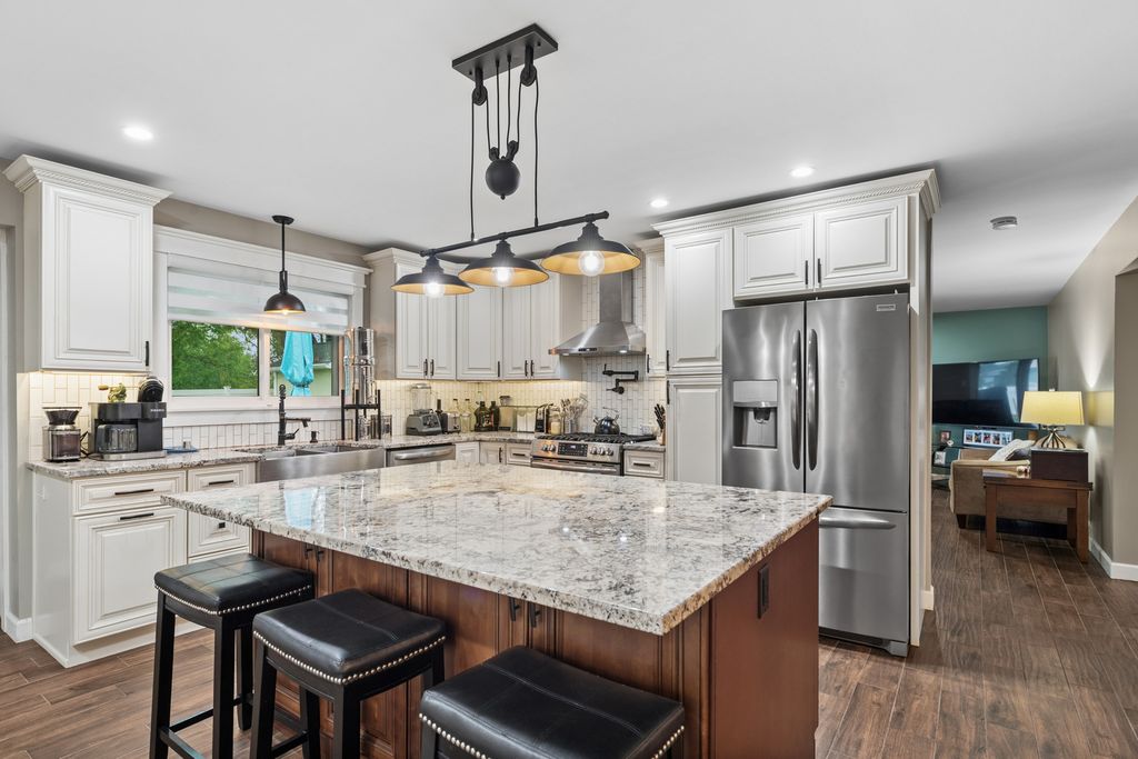 12006 Forestview Drive, Orland Park, IL 60467 — photo 5