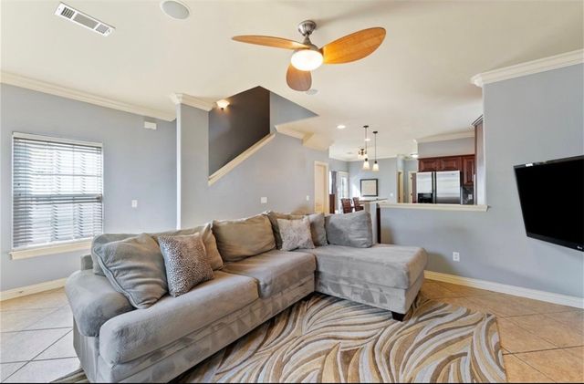 3616 S Tower Circle, Fayetteville, AR 72704