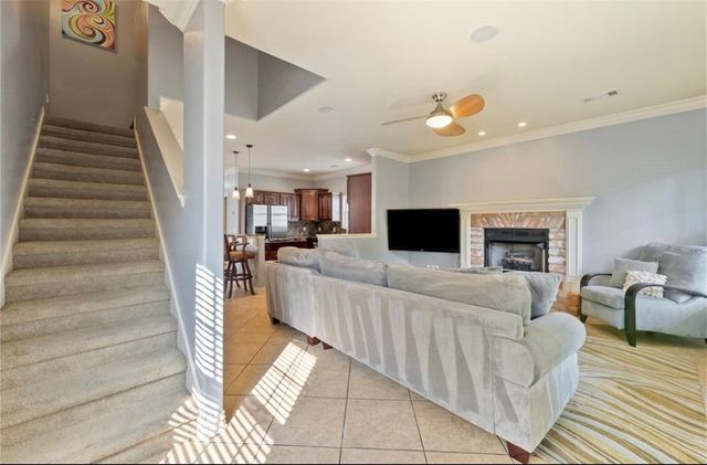 3616 S Tower Circle, Fayetteville, AR 72704