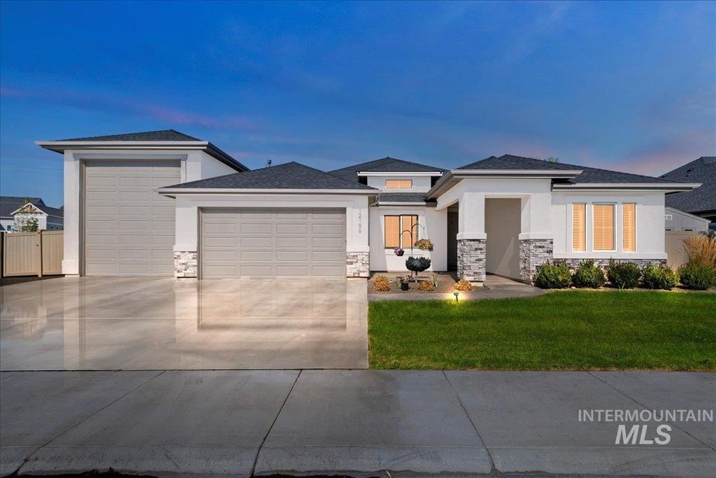 12156 W Cobalt Lake Drive, Star, ID 83669