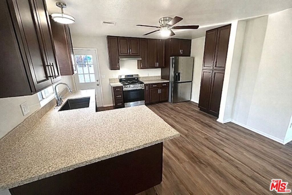 2531 Manhattan Avenue, Montrose, CA 91020