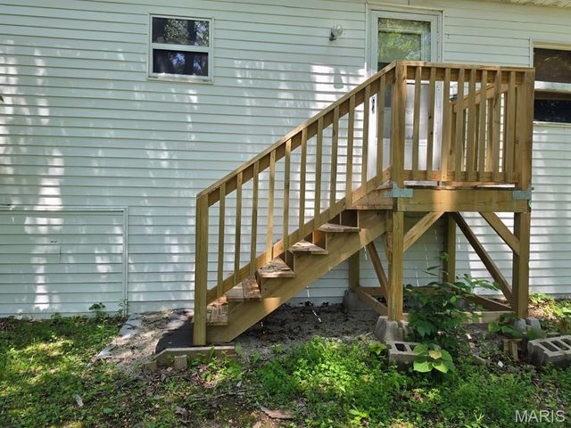 2099 Thunderbluff Road, St Clair, MO 63077