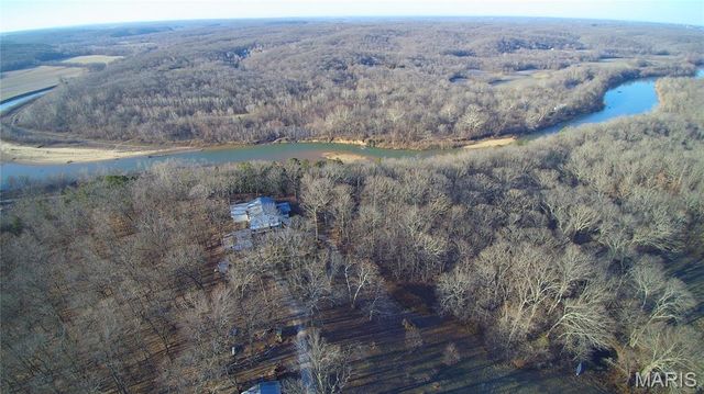 2099 Thunderbluff Road, St Clair, MO 63077