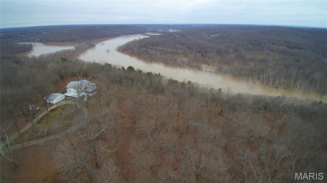 2099 Thunderbluff Road, St Clair, MO 63077