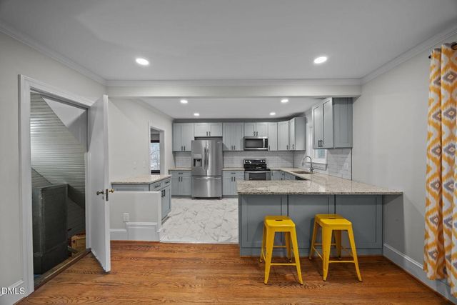 509 Country Club Drive, Burlington, NC 27215