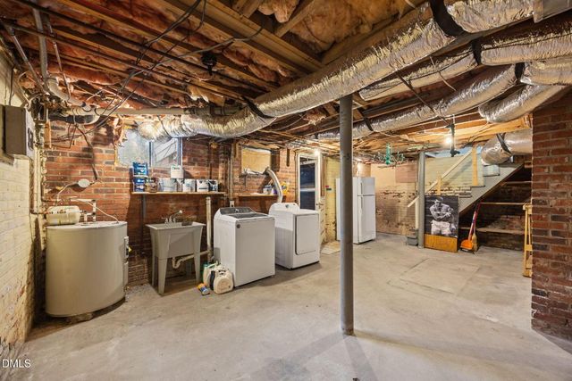 509 Country Club Drive, Burlington, NC 27215