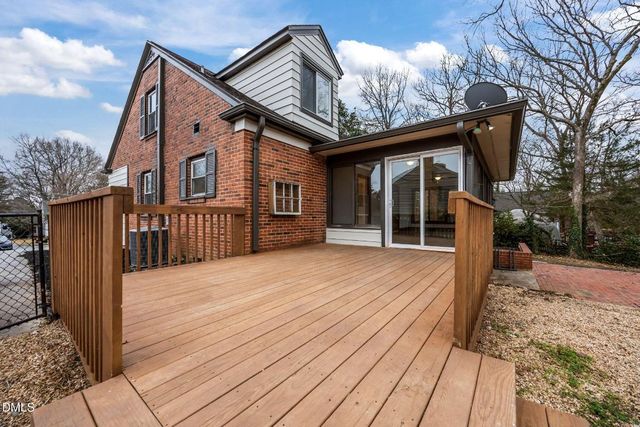 509 Country Club Drive, Burlington, NC 27215