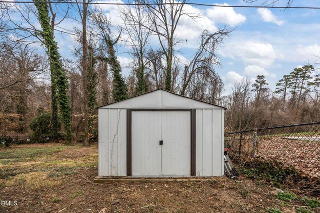 509 Country Club Drive, Burlington, NC 27215