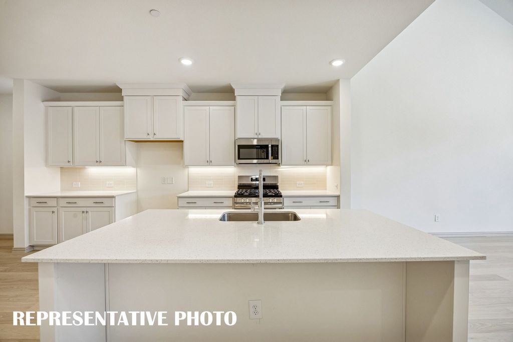 3570 Pierce Lane, Grand Prairie, TX 75052 — photo 5