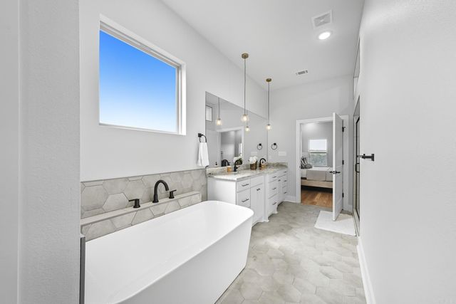 1593 Vista Drive, Cabot, AR 72023