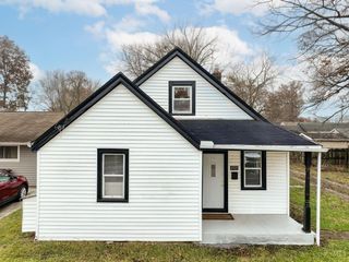 4305 Myrtle Avenue, Sycamore Twp, OH 45236