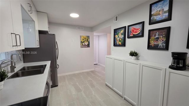 3360 Spanish Moss Ter 104, Lauderhill, FL 33319