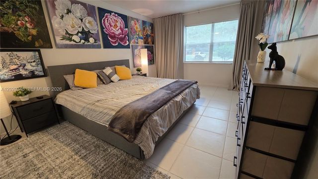3360 Spanish Moss Ter 104, Lauderhill, FL 33319