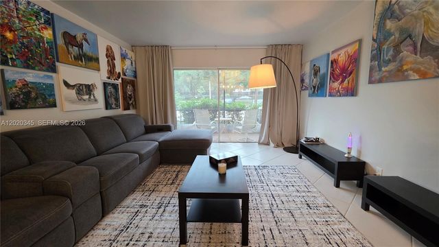 3360 Spanish Moss Ter 104, Lauderhill, FL 33319
