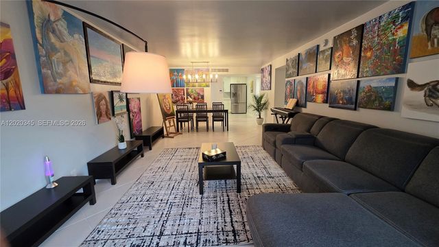 3360 Spanish Moss Ter 104, Lauderhill, FL 33319