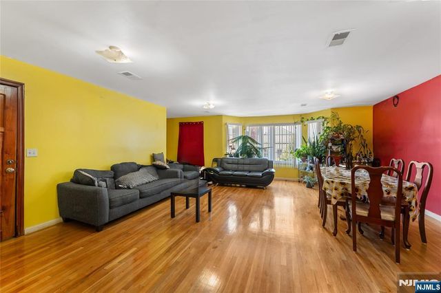 178 South Street, Jersey City, NJ 07307
