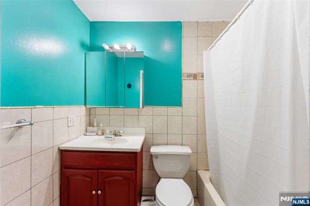 178 South Street, Jersey City, NJ 07307