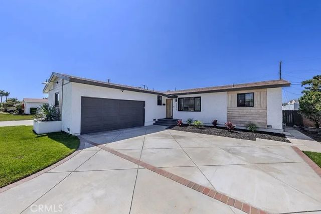 6072 Mahogany Ave, Westminster, CA 92683