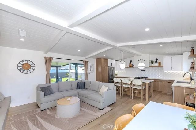 6072 Mahogany Ave, Westminster, CA 92683