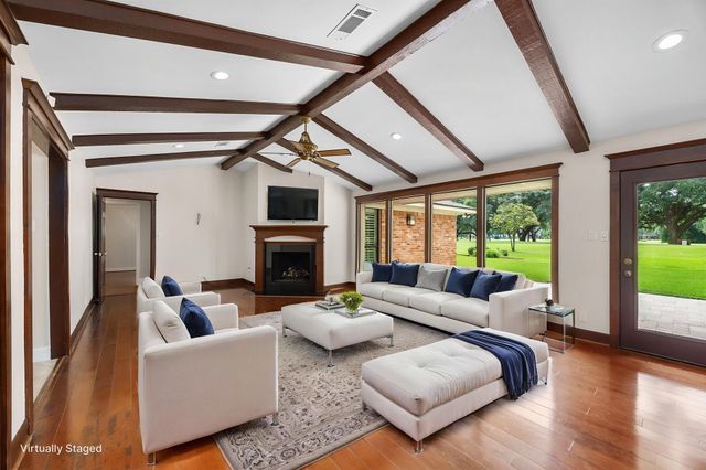 6115 Bermuda Dunes Drive, Houston, TX 77069