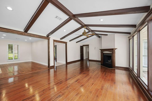 6115 Bermuda Dunes Drive, Houston, TX 77069