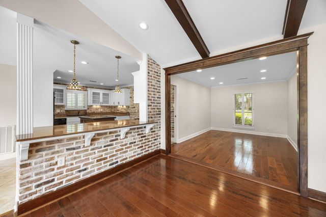 6115 Bermuda Dunes Drive, Houston, TX 77069