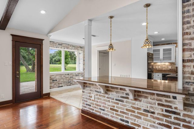 6115 Bermuda Dunes Drive, Houston, TX 77069