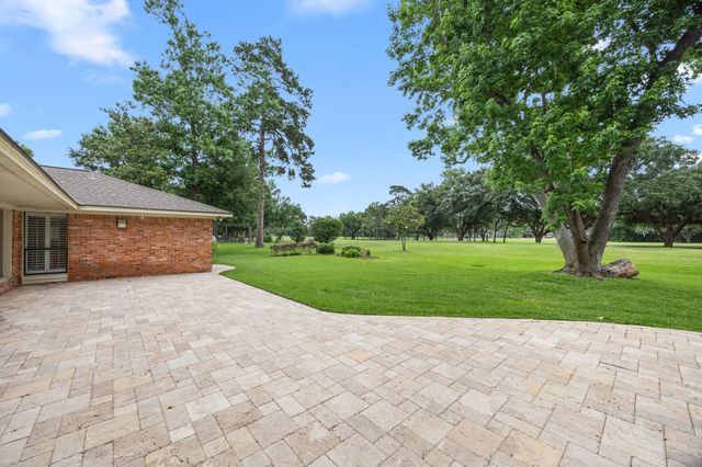 6115 Bermuda Dunes Drive, Houston, TX 77069