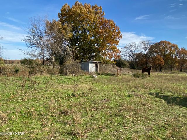 15845 Falcon Road, Neosho, MO 64850