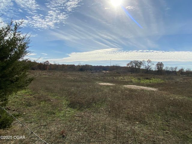 15845 Falcon Road, Neosho, MO 64850